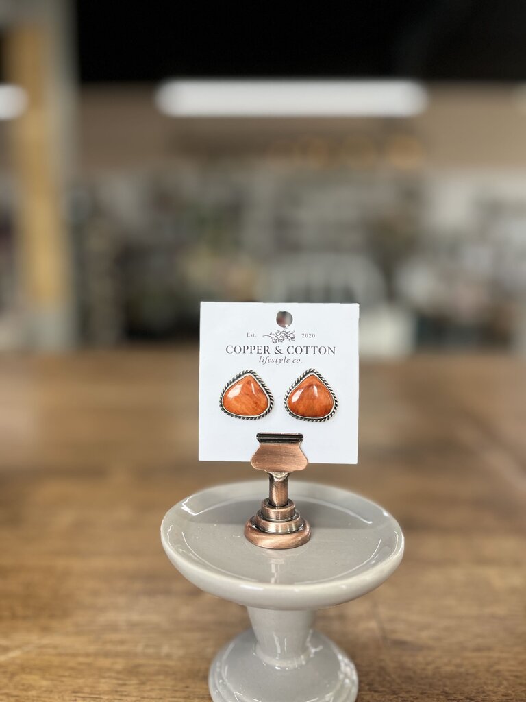 Navajo Made Spiny Oyster earrings